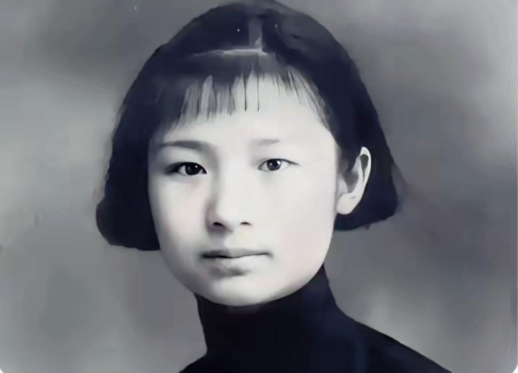 1941年，女英雄陈惠芹遭到叛徒的背叛，不幸被日寇抓获。日寇为了从她口中获得情报