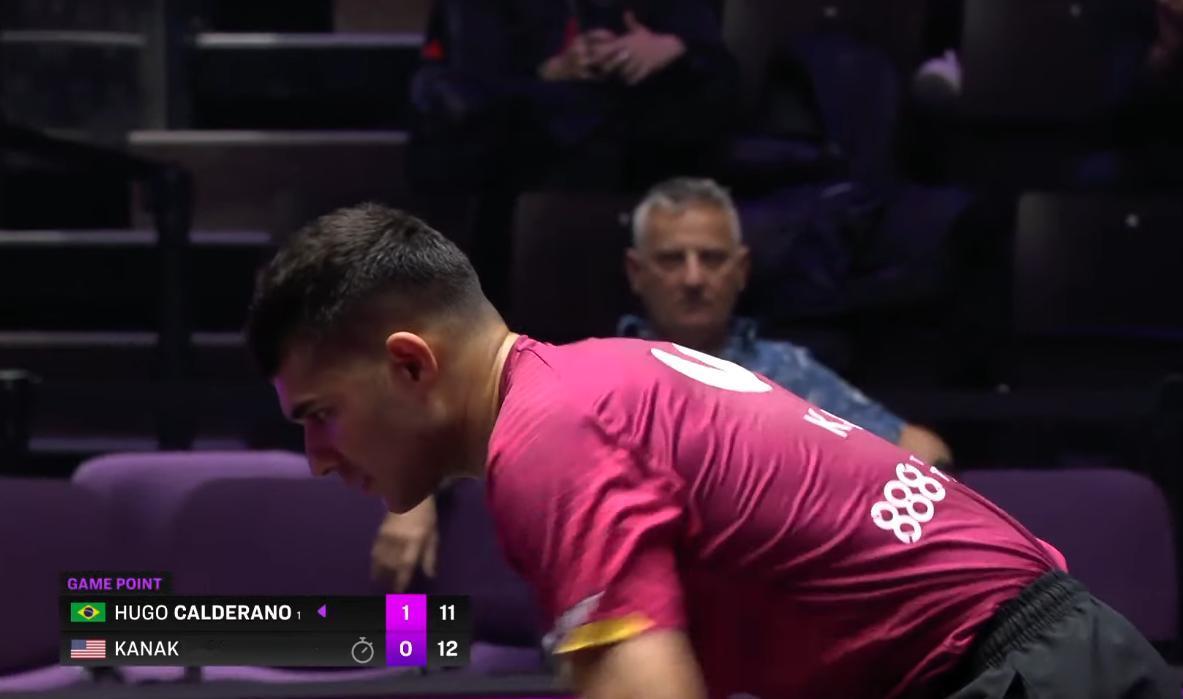 笑死人了！雨果为什么输了？卡纳克简直1:1模仿雨果。雨果擦一遍桌子，结果卡