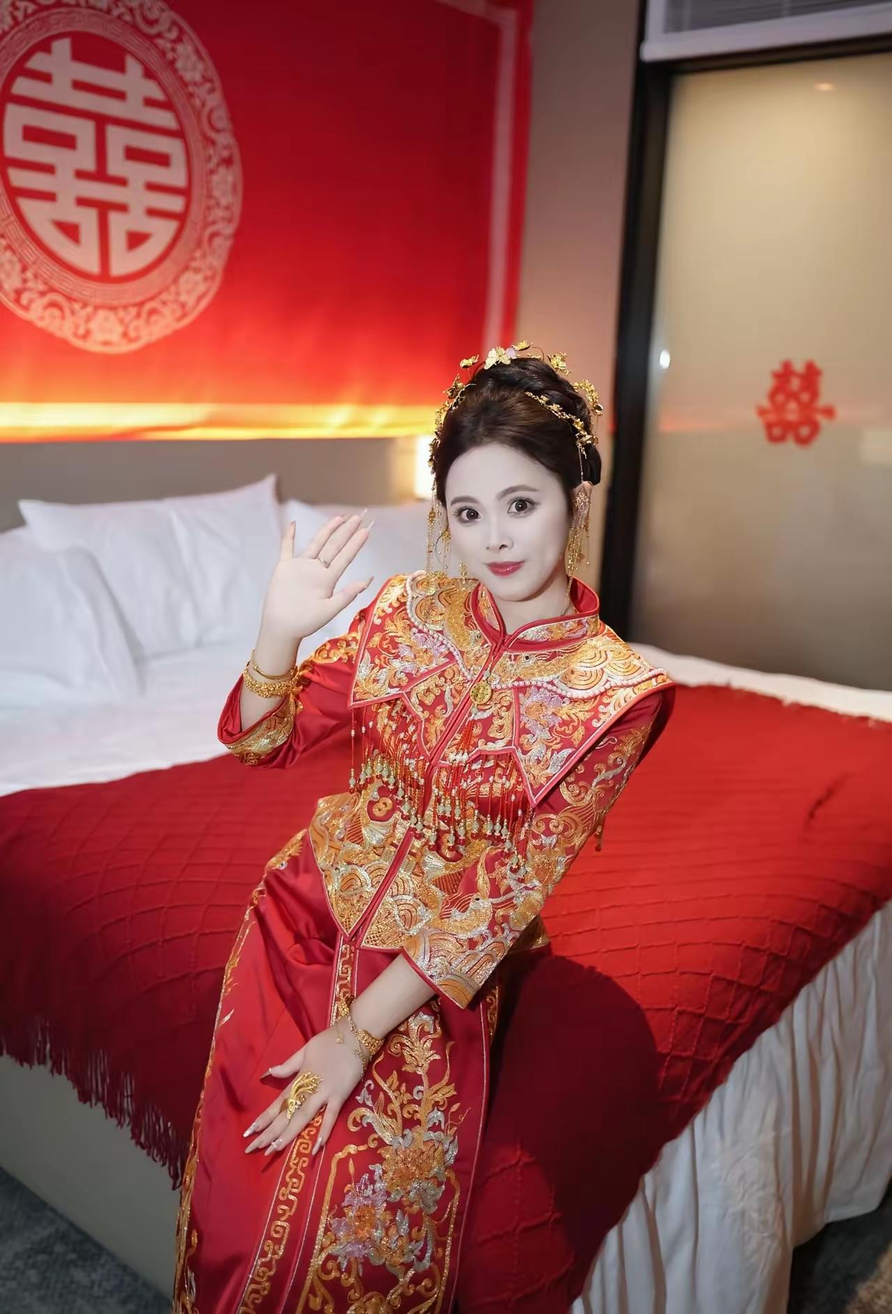 中式嫁衣