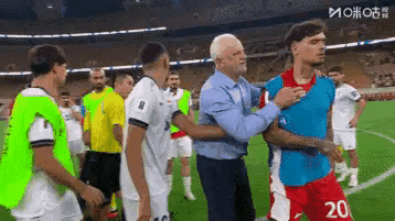 马宁：亚洲裁判界的“移动避雷针”，谁碰谁倒霉！亚冠又出事了！吉达联合0-1