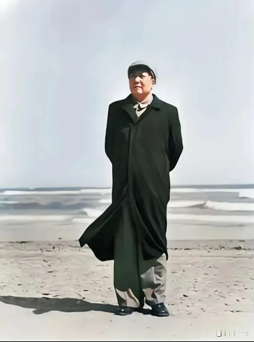 没有毛主席就没有新中国，毫不夸张，毛主席的智慧、格局、眼光、远见、思想前无古人，