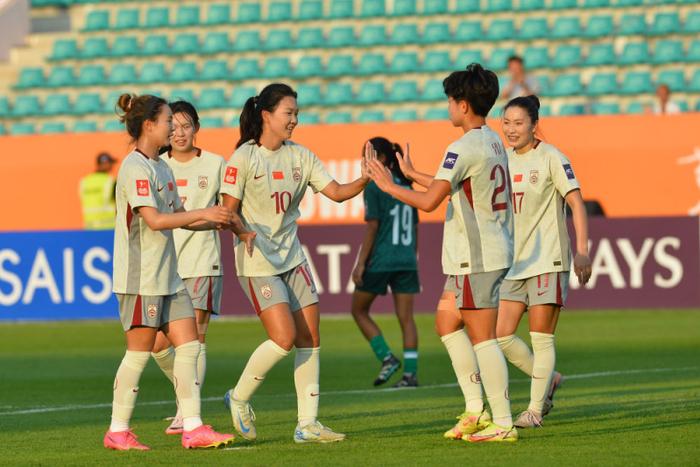 U20女足亚洲杯中国队胜孟加拉国队获两连胜新华社曼谷4月4日电（记者万后德刘