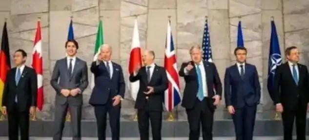 不准中国援俄，也不准中国收台，更不准管制稀土。七国集团最近明确指出，中国不能援助