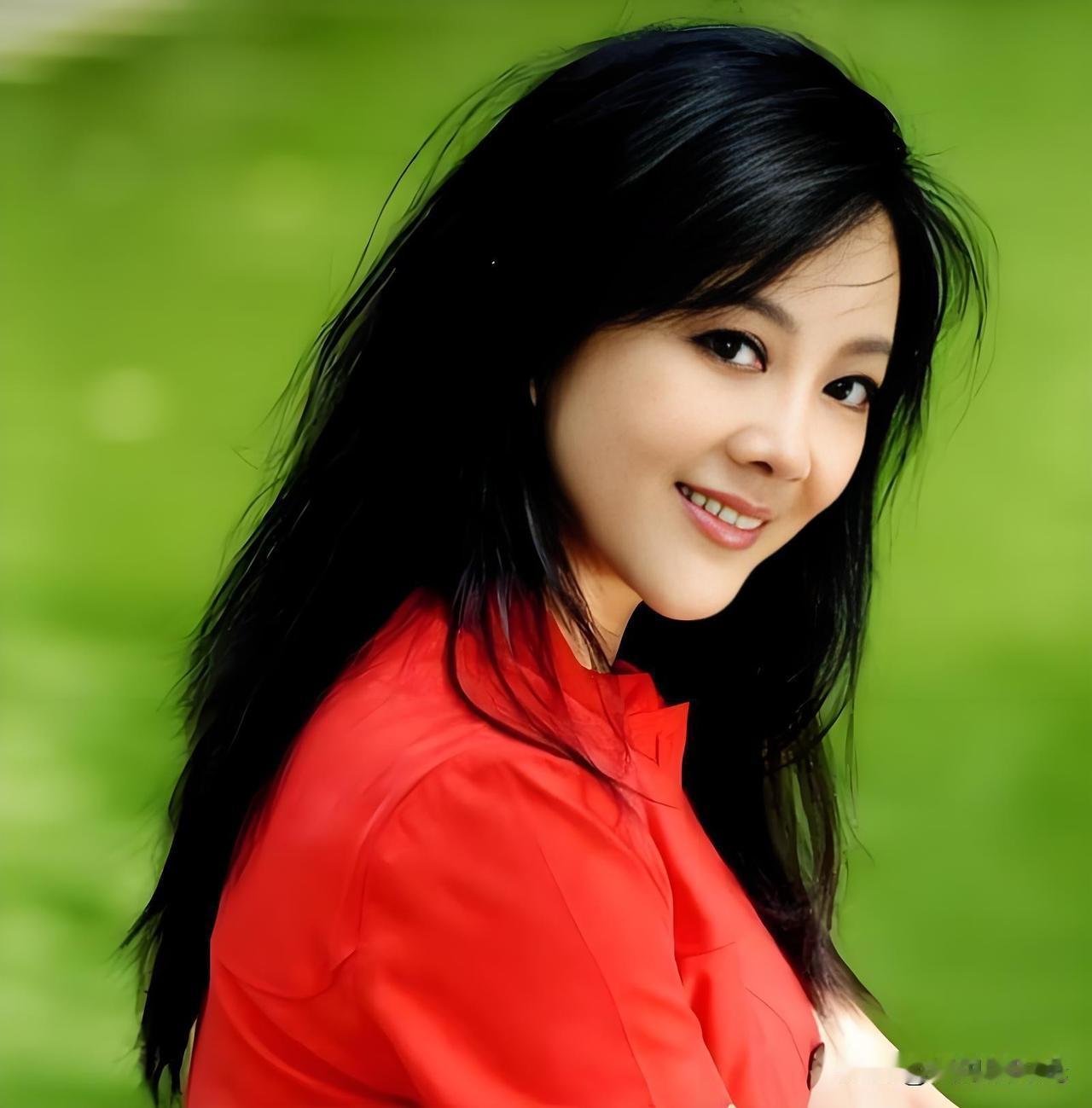 梁丽说:我年轻的时候那是真漂亮，《水浒传》剧组招人时我想玩潘金莲，可张纪中不同