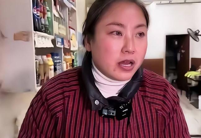 “扶弟魔？安徽，潘晓梅从19岁开始摆摊卖烧饼，整整熬了12年，每天起早贪黑拼命挣