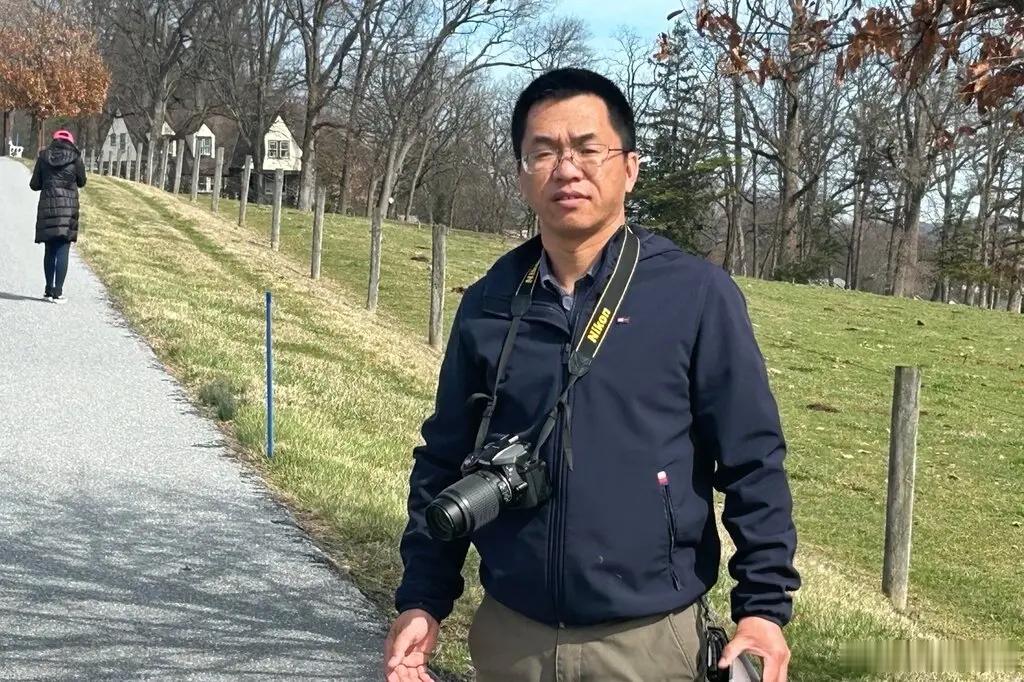 【认识一下被ICE拘捕的吴绍平】[以下信息整理自互联网]在上海执业10余年，担任