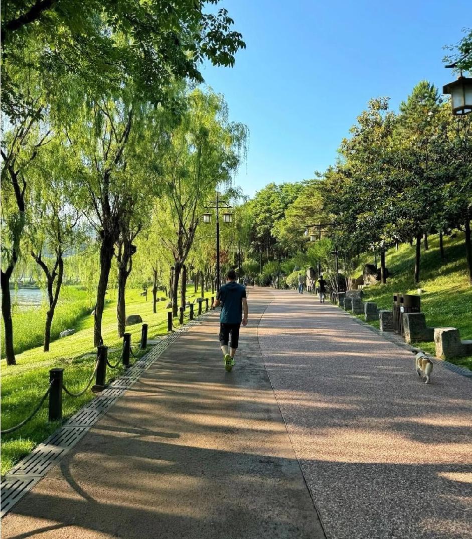 跑步段位划分，以每日跑步公里数为标准，看看你处在哪一个段位呢。跑步没有统一