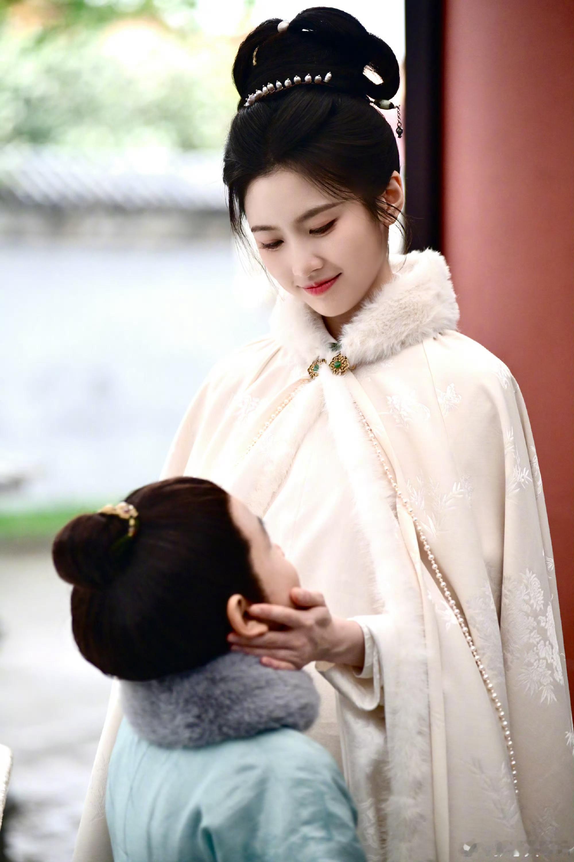 张慧雯修图半成品不小心发出来了玉茗茶骨收官谁懂啊！张慧雯刚发了《玉茗茶骨》的收官