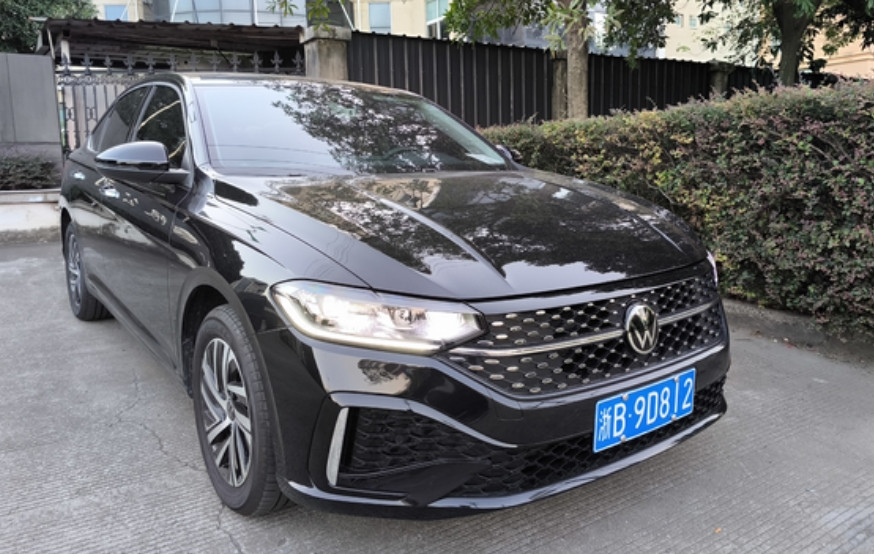 朗逸的优缺点优点:①朗逸的外观非常好看高级，非常耐看且百看不厌，内饰也是比较