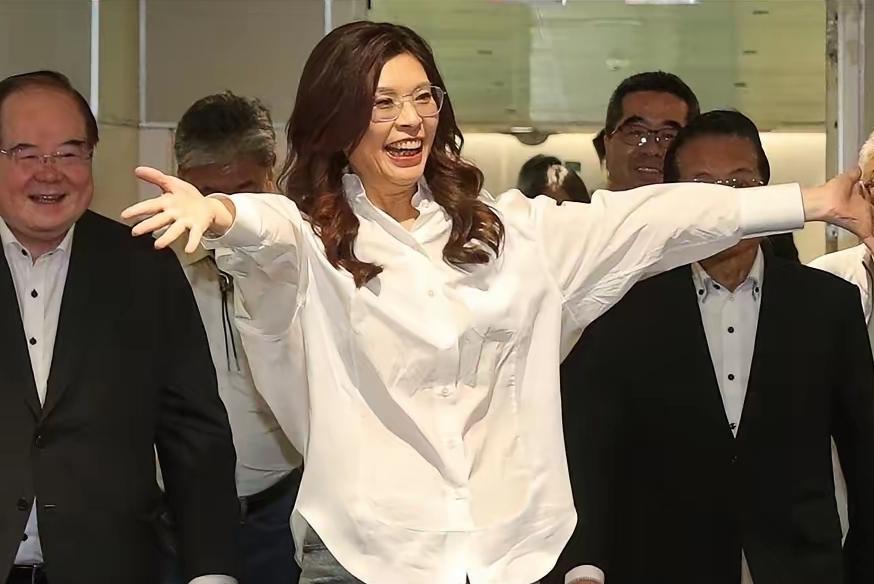 台湾那边深夜的一份声明，划出了两条战线。事情是这样的，国民党中央4月30日深