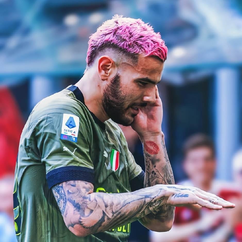 特奥回归难度太大！最近特奥想回归的新闻登上热搜，可能是怀念米兰的职业生涯，也可