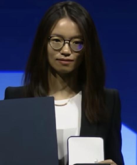 为什么王虹没有感谢北大的导师，原因大概有3点：第一点是很多人都忽略的行业规