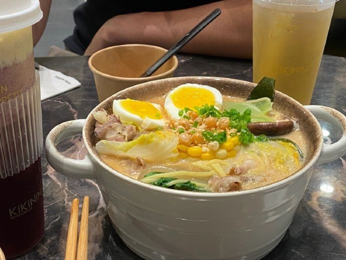 我买房了朋友有点奇怪！！！