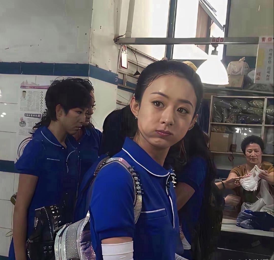当年还在技校读书的赵丽颖，根本没想过自己有一天会成为明星啊！赵丽颖出身普通，