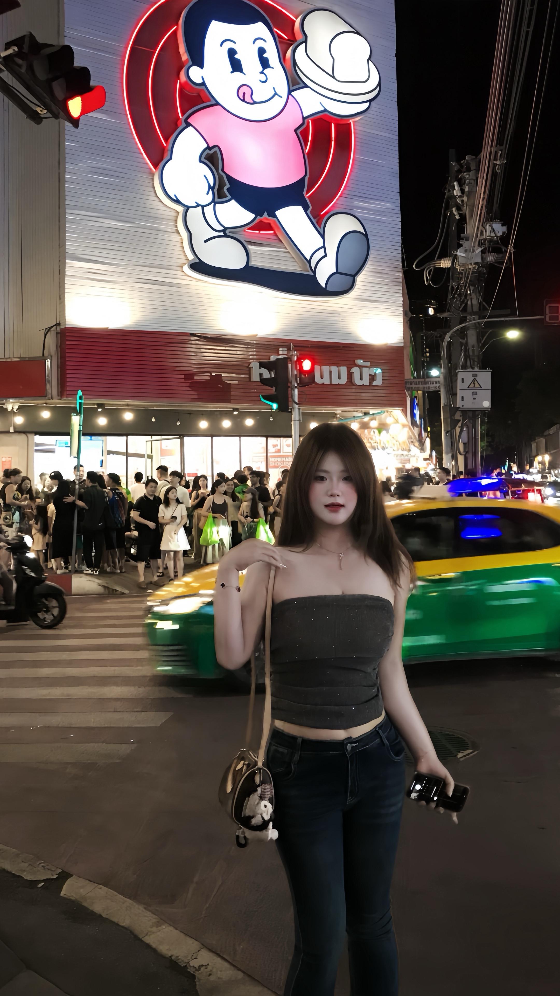 媚 明媚的媚 妩媚的媚