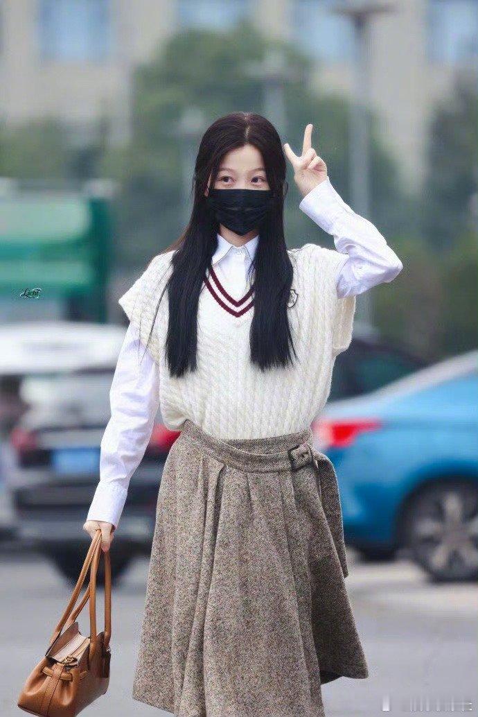 虞书欣真的有种青春女大的感觉！｜虞书欣