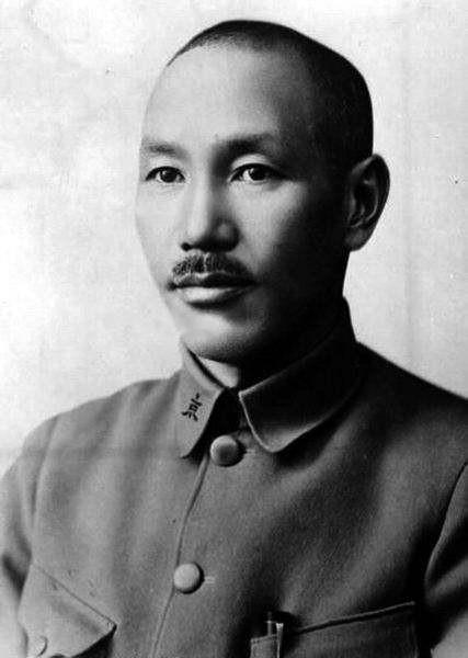 1949年，蒋经国大骂张治中：他真是太天真，以后必将死无葬身之地“文白兄，这一