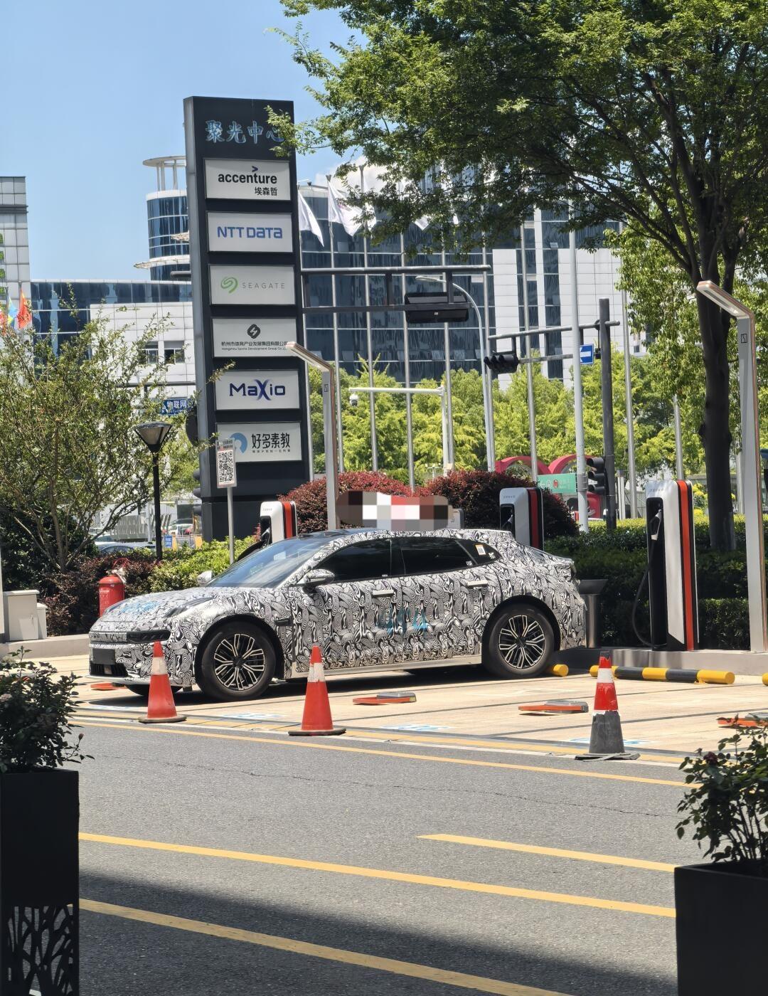 丸辣，这是又要上新款啦？