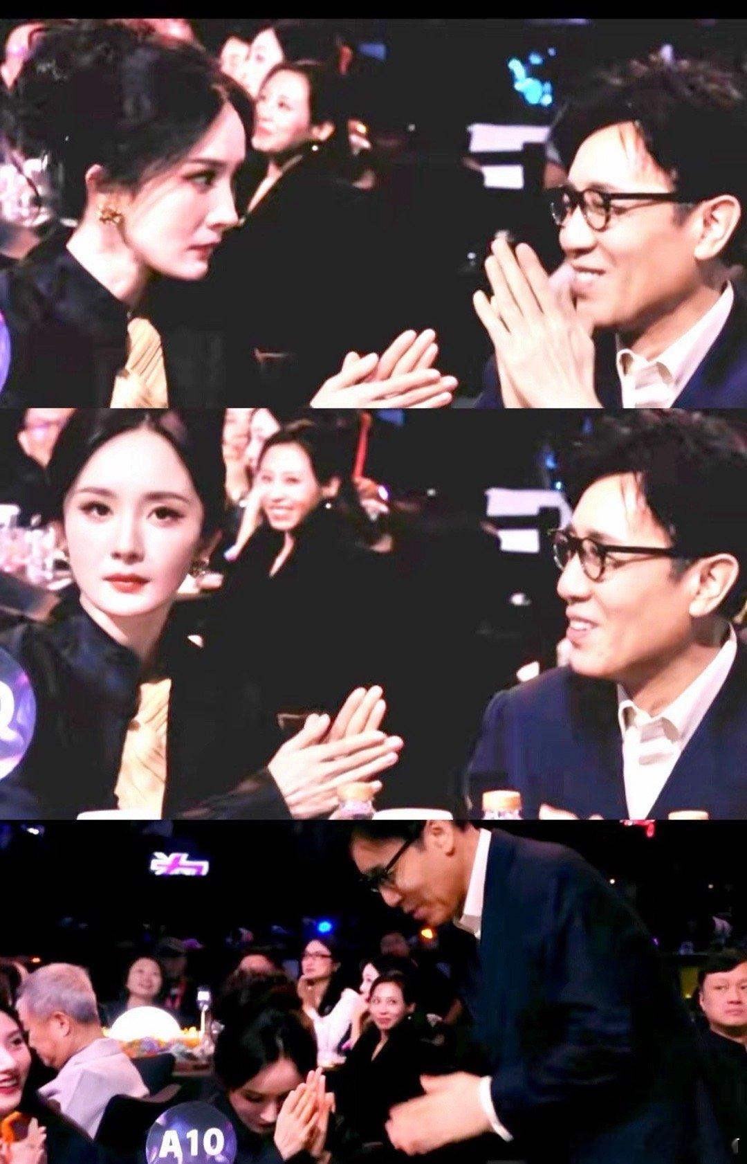 于和伟领奖时杨幂太萌了于和伟起身领奖的瞬间，镜头扫到台下的杨幂，全程绷着一张超认