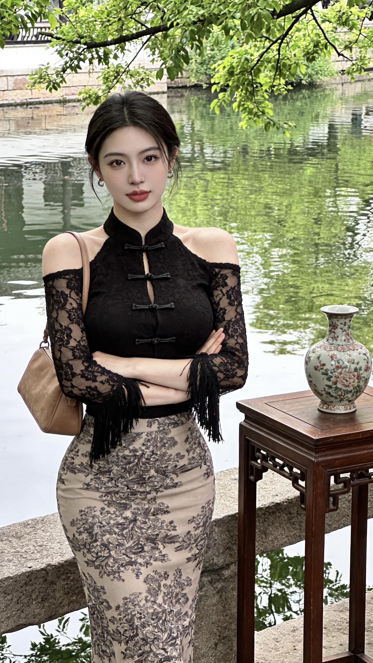 怎样穿搭知性又显身材?显气质穿搭风格夕阳下的优雅时光，湖畔的静谧之美