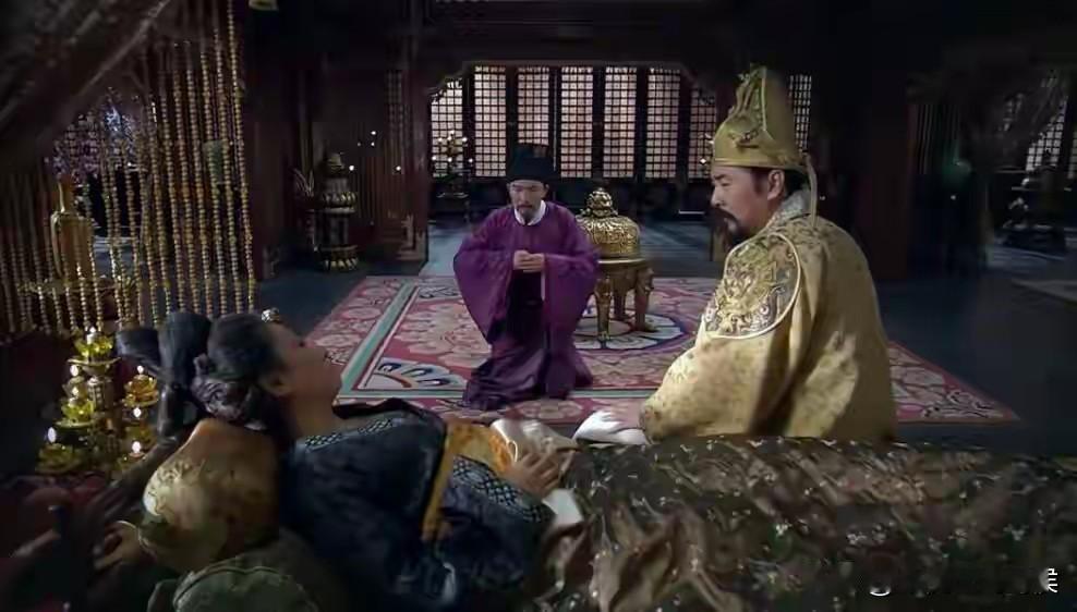 如果我是赵匡胤，怎么都会把皇位传给赵德昭！赵德昭当了皇帝，赵光义是皇叔，他可以