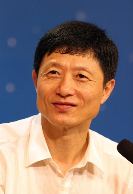 “中华民族想要实现富强，第一件事就是灭掉小日本！”艾跃进曾因这句话引发争议，但在