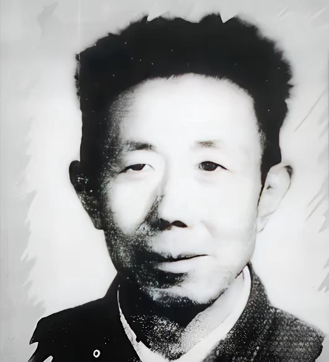 1949年，杀了3000多名红军的韩起功逃入祁连山，解放军搜寻多日无果，这时，一