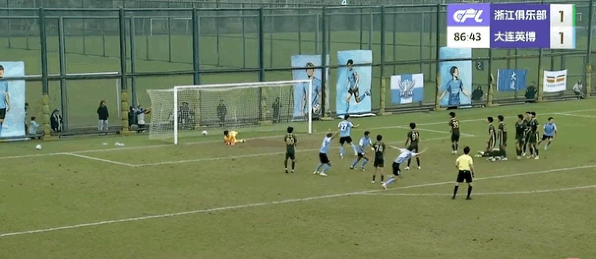 要把王钰栋累趴下？放过他吧！今天进行的U21联赛，浙江U21最终1-2不敌大连
