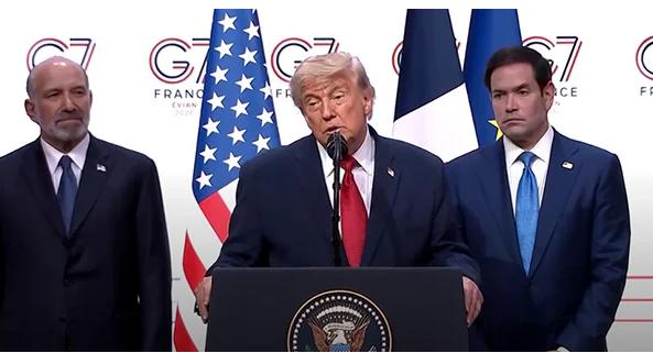 G7峰会刚散场，特朗普转头就送了中国两个字。6月17日，法国埃维昂莱班。这一