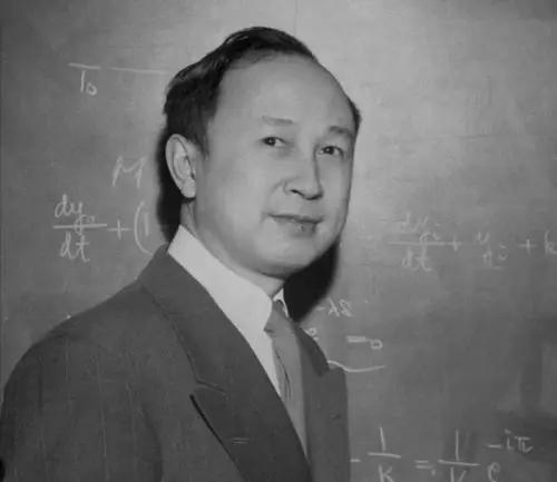 你以为美国不敢动钱学森，真是怕他的头衔？错了，他们怕的是这人脑子里装着半个美国的