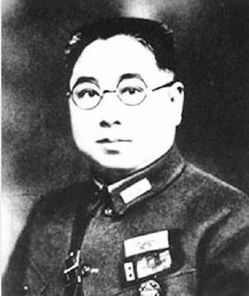 1930年，国民党中将张辉瓒被红军活捉。他被捉后，问朱德，要我拿多少钱才肯放我？