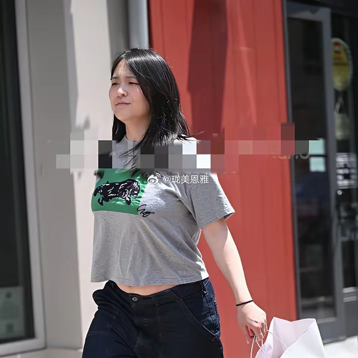 基因是不会说谎的真子公主这面相看着真是越来越凶狠了就差人中那加一朵小胡子
