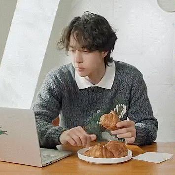 洁癖又犯了搓搓搓搓搓王一博​​​