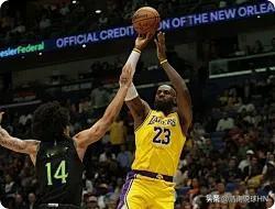 随着詹姆斯再砍30分，现役能打到41岁并且得30分的大概率只有:1、詹姆斯，