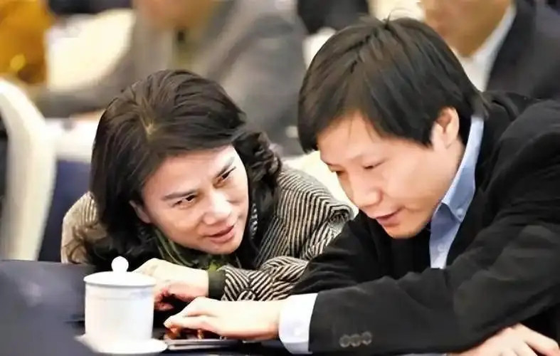 雷军再回应跟董明珠打赌：后悔了！“2013年我参加央视一个活动，我跟格力的董明珠