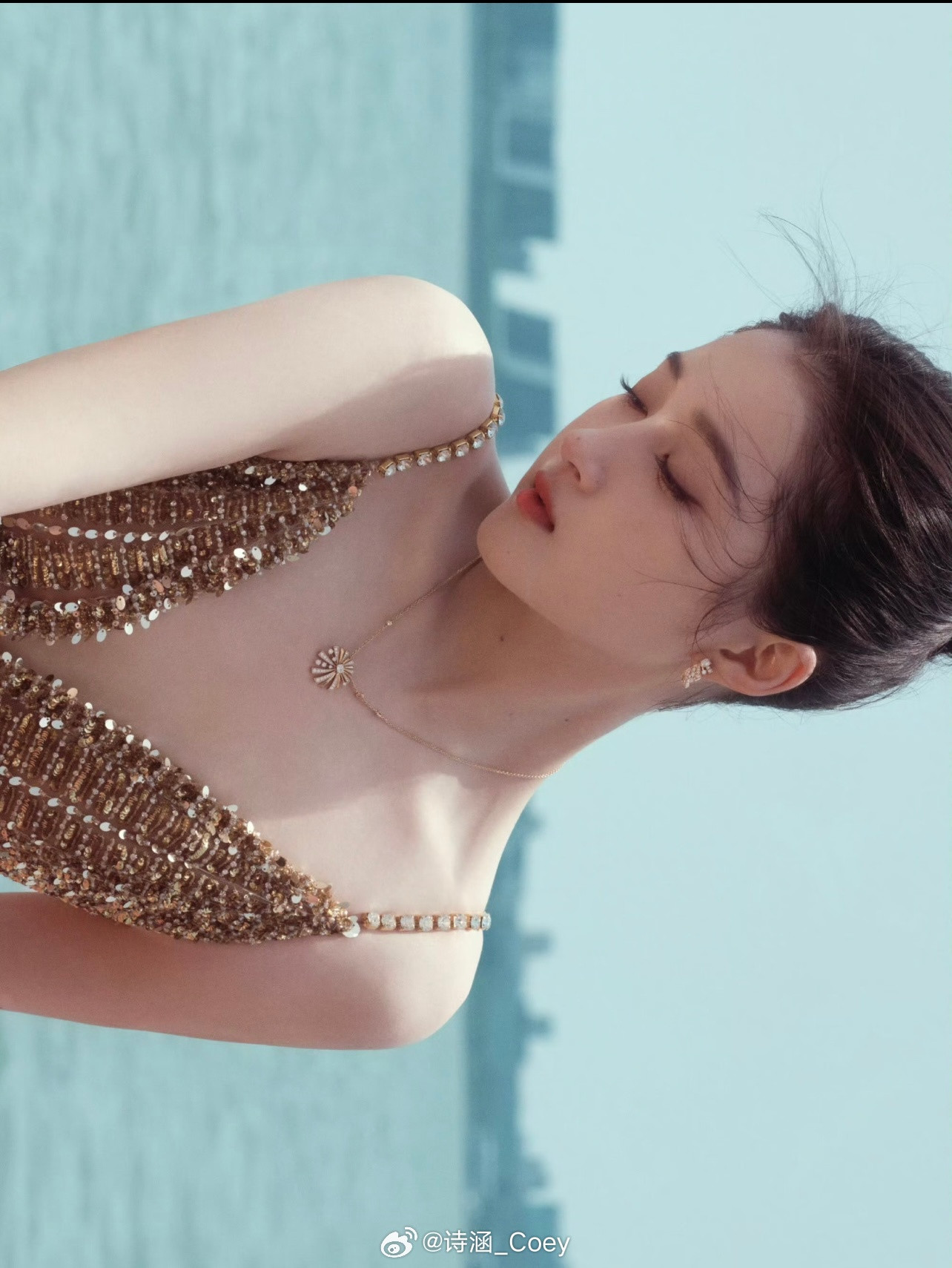 白玉兰红毯夏一秒上妆美妆都去给我感受这个造型真的好绝🤩今年白玉兰红毯这