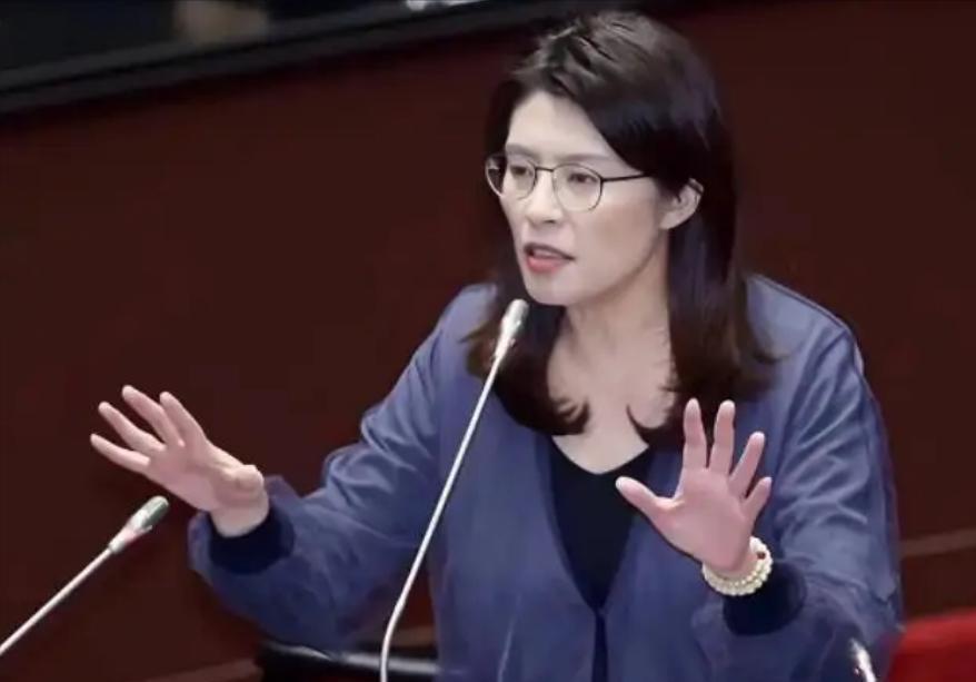 美日的底牌刚亮出！郑丽文微微一笑，断定：两岸已不用再你死我活。3月14日，中国国