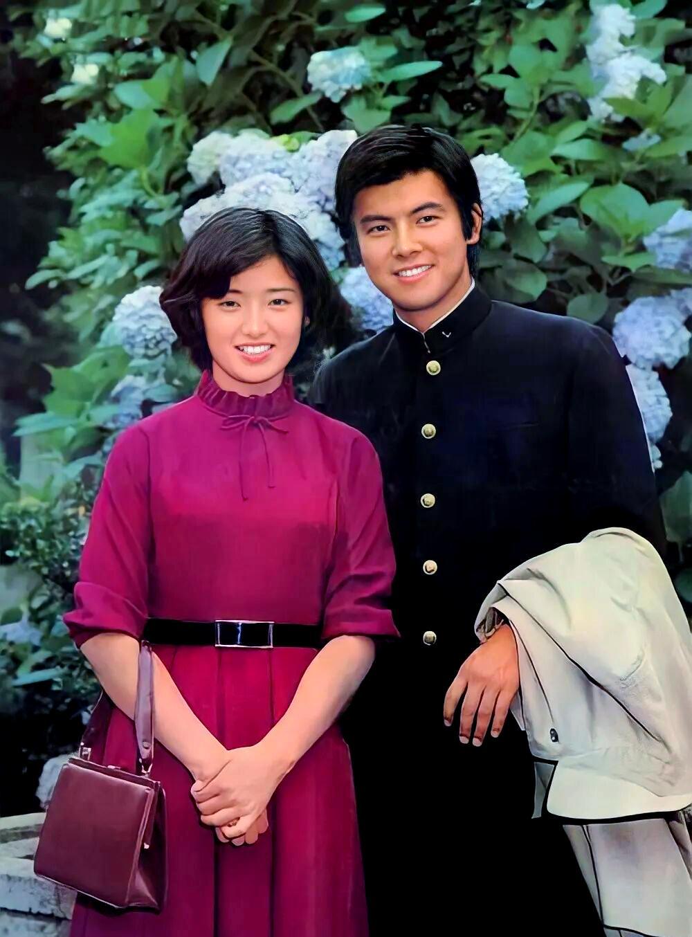 1980年，山口百惠带走4亿日元，退圈。一个让整个日本疯狂的当红巨星，影视圈说