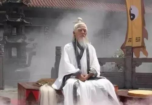 算命多年，几点感悟。许多人将生辰八字视为迷信，但我浸淫此道多年，却发现不