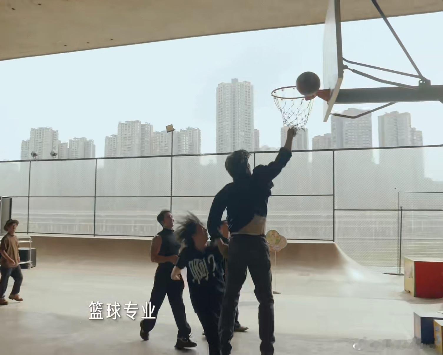 建议于适王安宇约场专业局球场合体求求了，看于适王安宇两位专业选手过招[doge]，汗