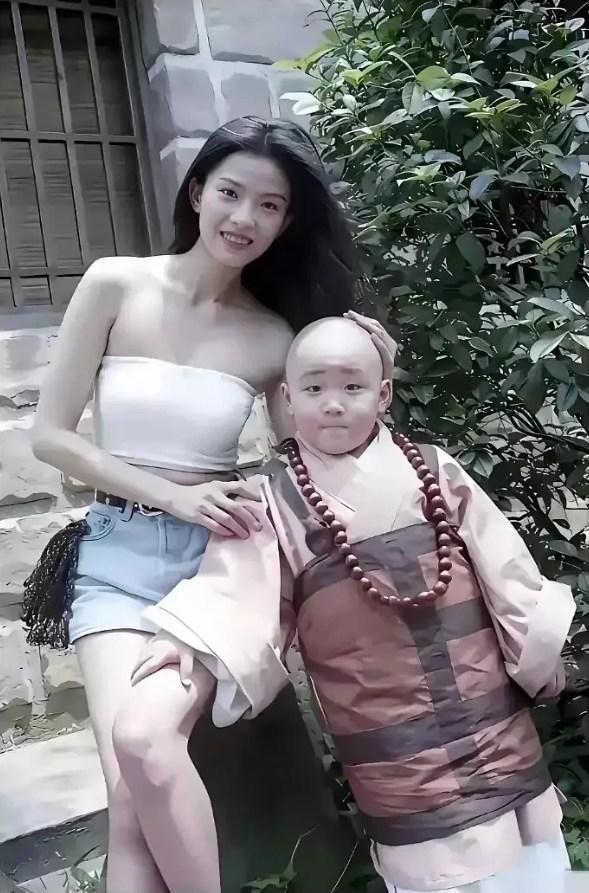 叶全真与郝劭文。​​​