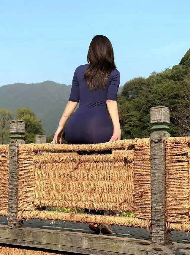 在金黄中迎接夏天