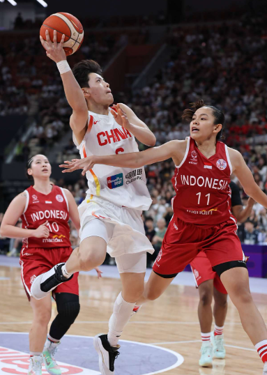 大胆预测！中国女篮(9月17/18日)热身赛先发五虎阵容