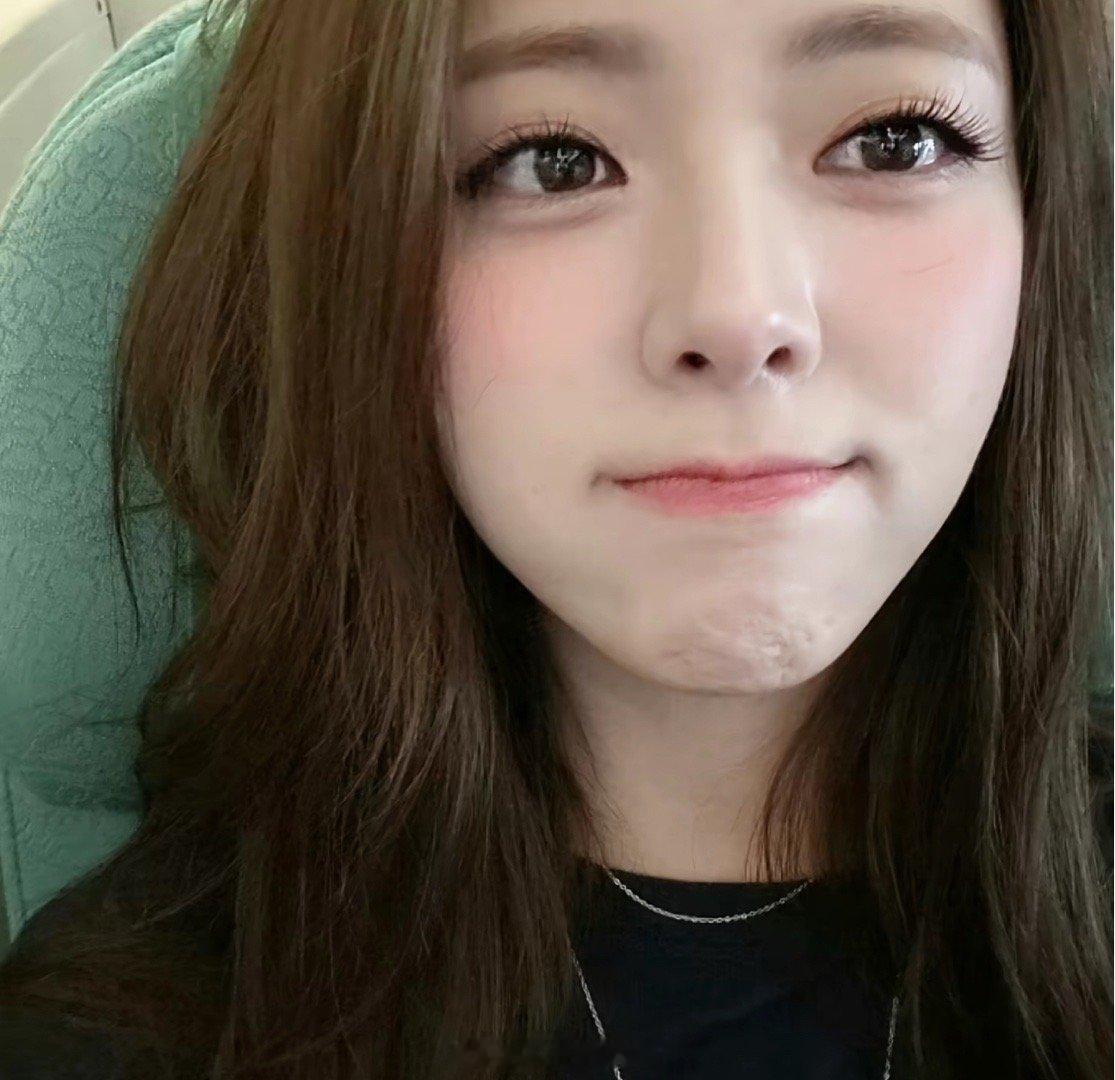 下辈子可以我也要长有娜这样😘😘😘萌我一大跳[抱抱][抱抱]