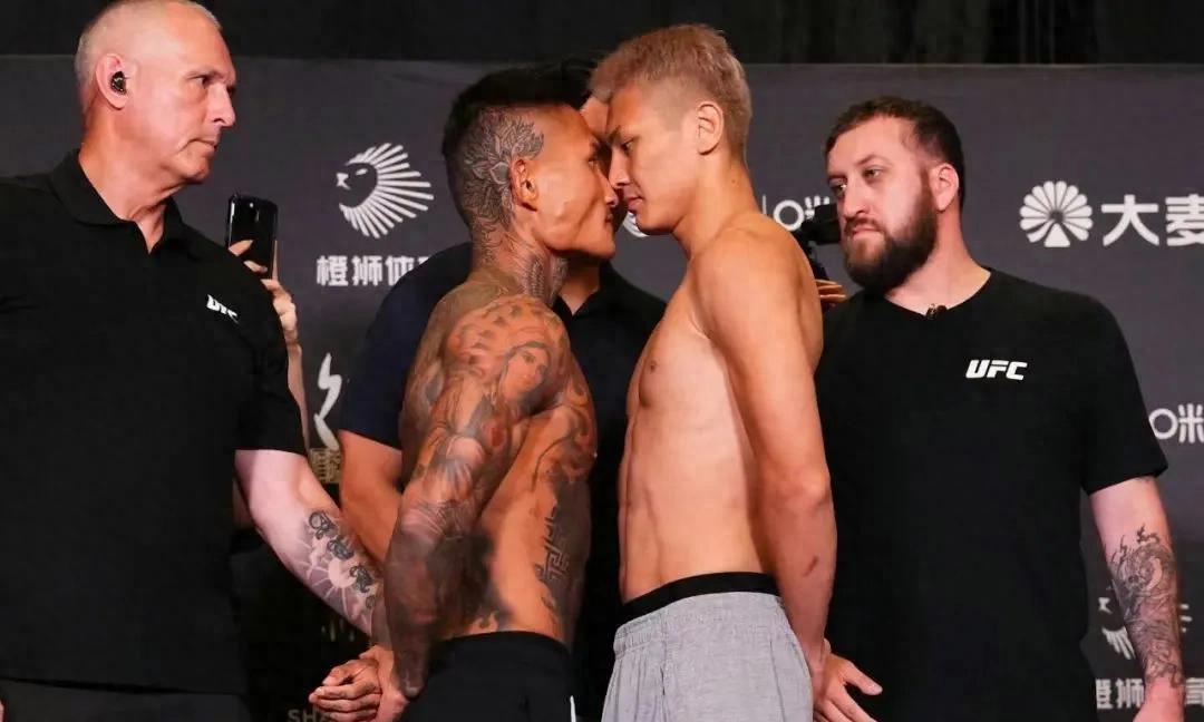 自嗨跟实力比较起来，啥用没有8月22日晚中国MMA名将李凯文迎来了UFC精英之