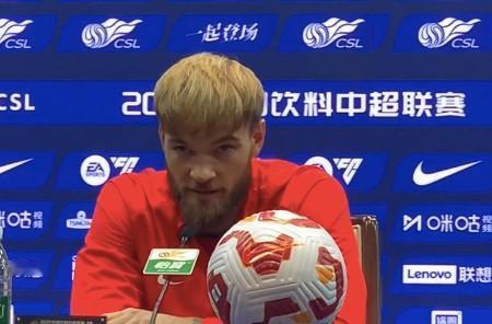 名记：蓉城和提莫-莱切特续约告吹！1月13日，据凤凰网记者丰臻的报道，成都蓉城