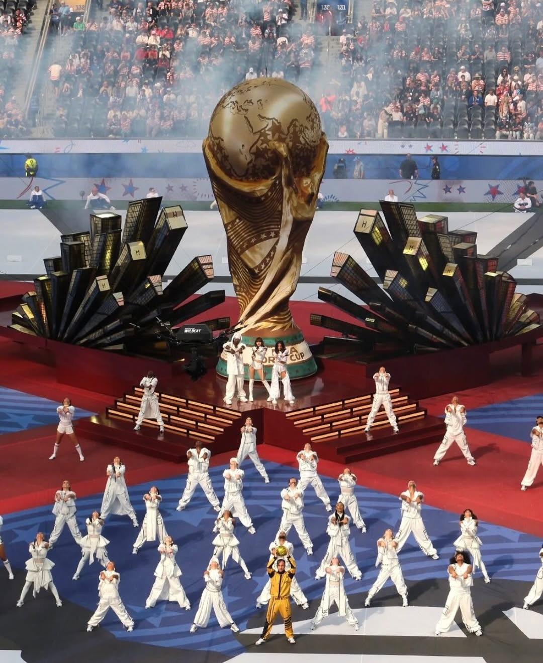 本次FIFA舞台新图~~真好看~