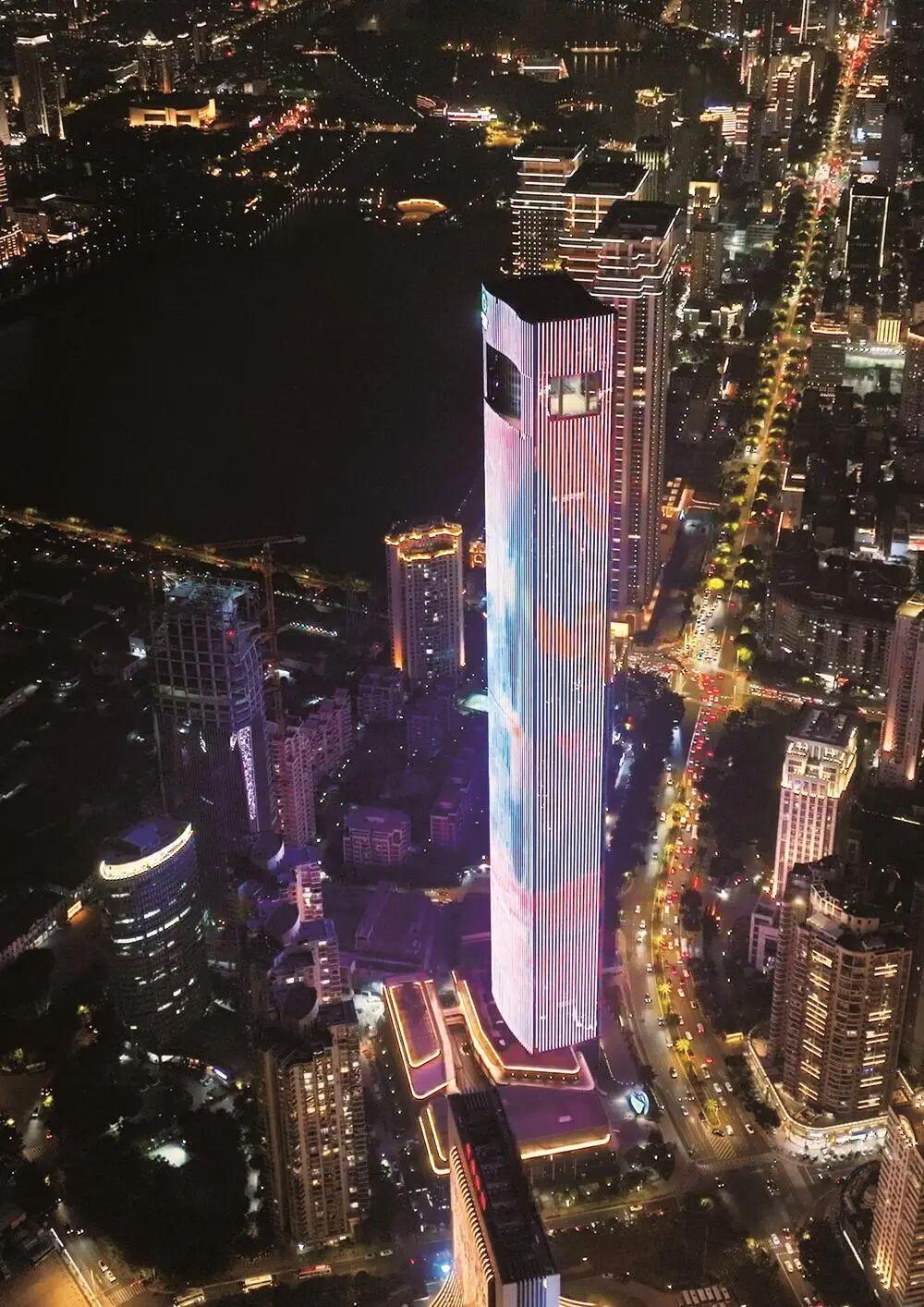 339.88米！福建第一高楼亮灯！近日，福建第一高楼——厦门绿发