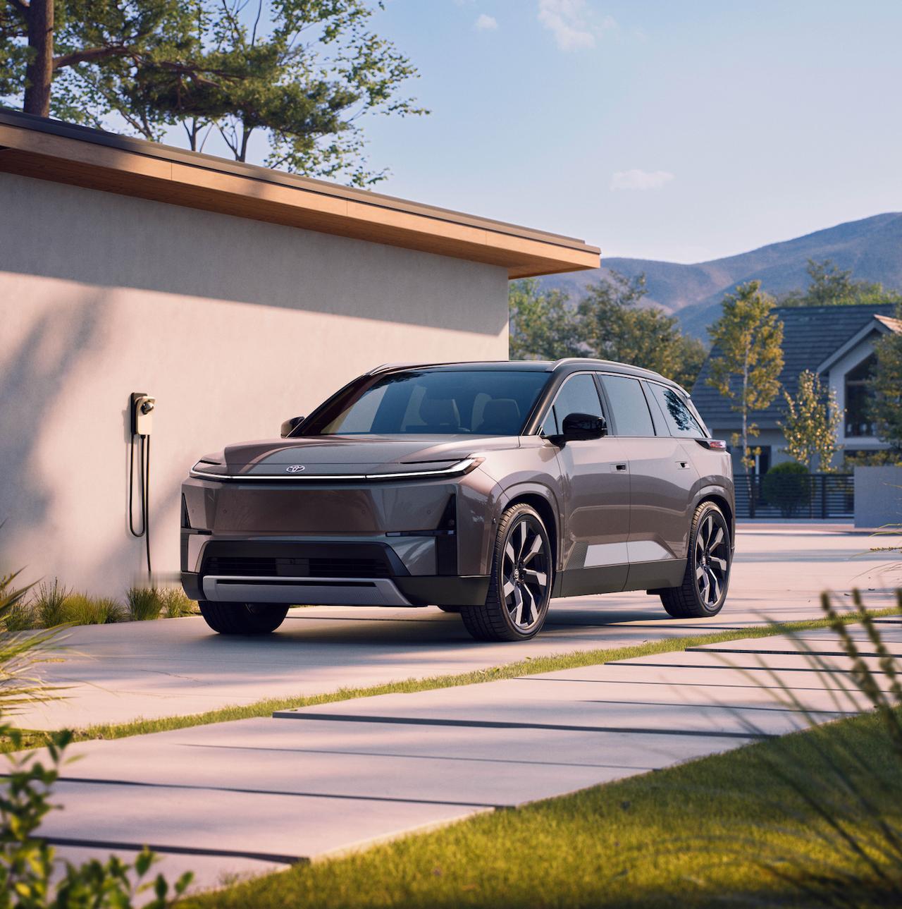 升级力度巨大！全新丰田汉兰达首秀亮相就在今天，全新一代丰田汉兰达正式完成首秀，