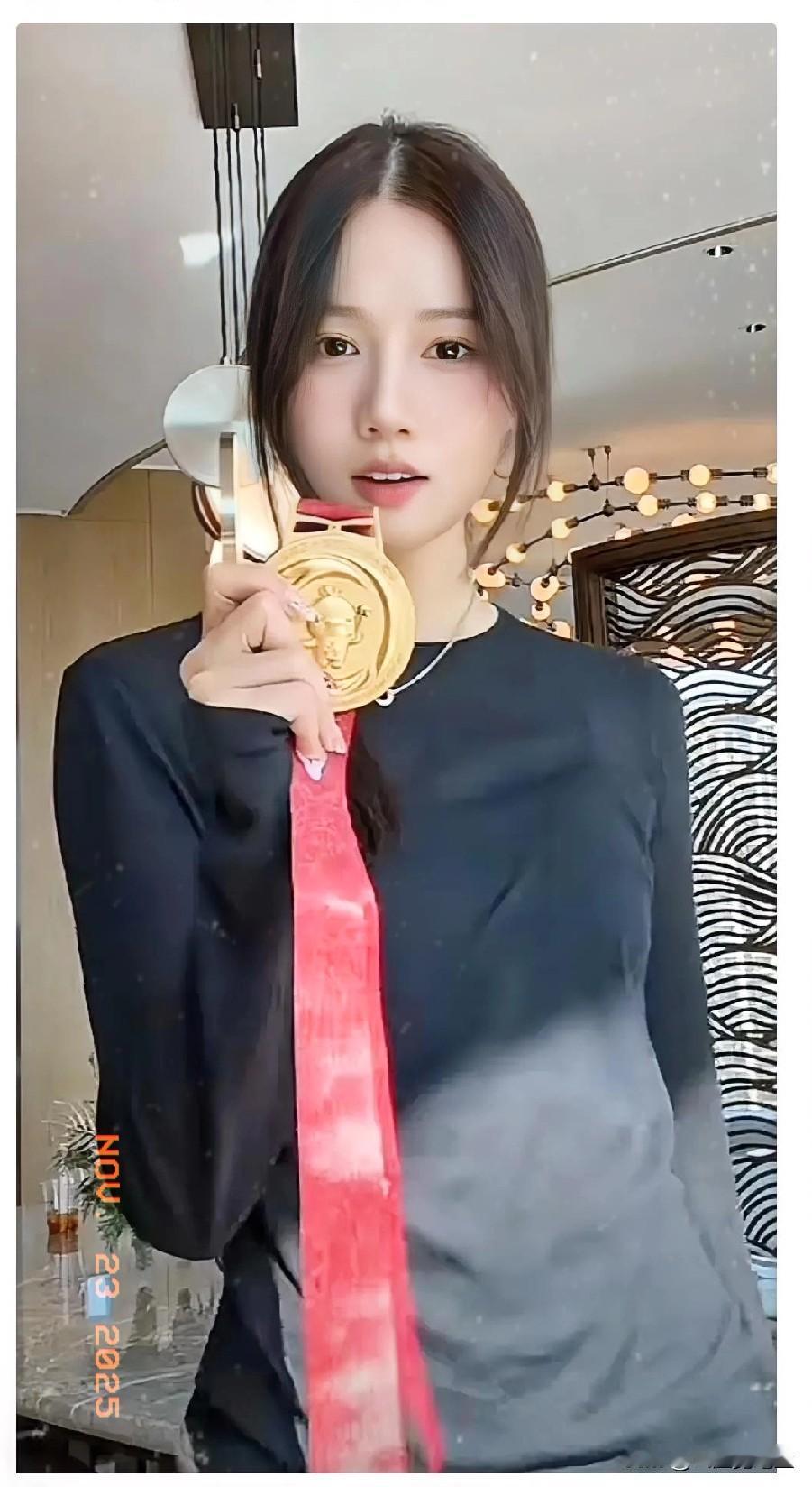 这下出名了不仅北京，全国人民都知道了谁能想到，今年的全运会冠军邵雨琪颜值，身